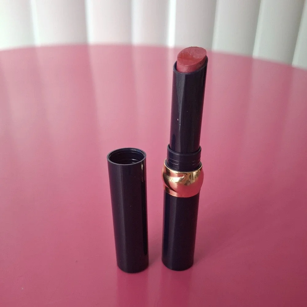 Avon Perfect Wear Lipstick Mauve Pink Long Lasting Slim Case NOS Vintage - Picture 2 of 6